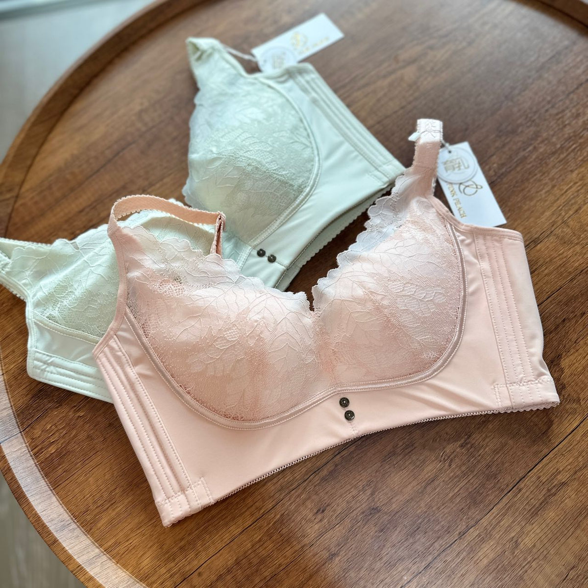 《 春日氣息 》曲線空氣植物棉杯 無鋼圈 防乳腺阻塞  高包覆度深谷集中  矯型套裝